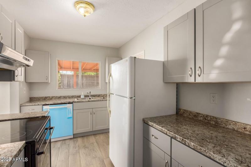 20221115173650991137000000-o