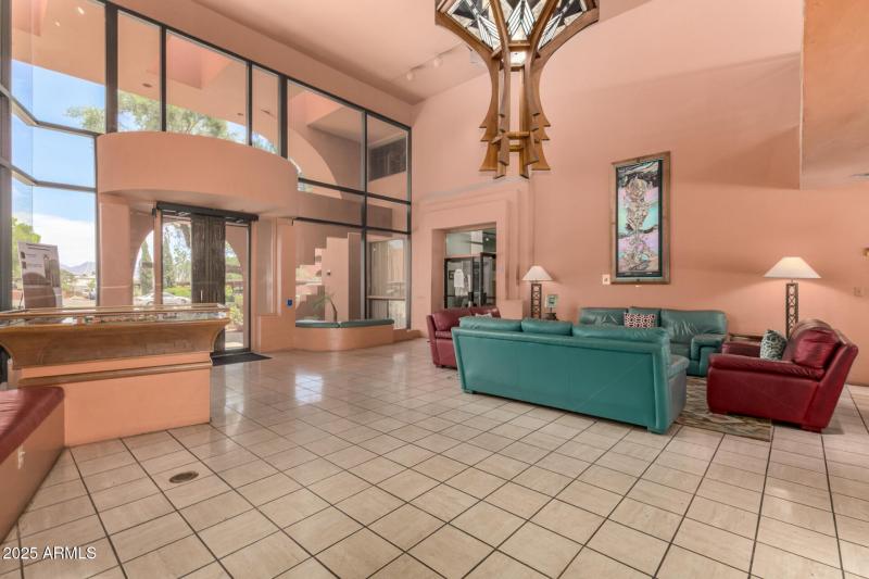 37 - Paradise Village