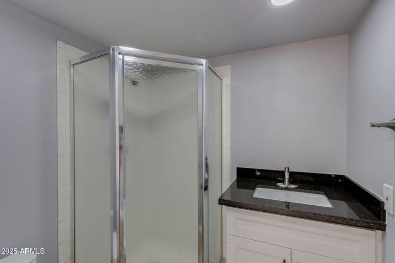 15-web-or-mls-ext_-40