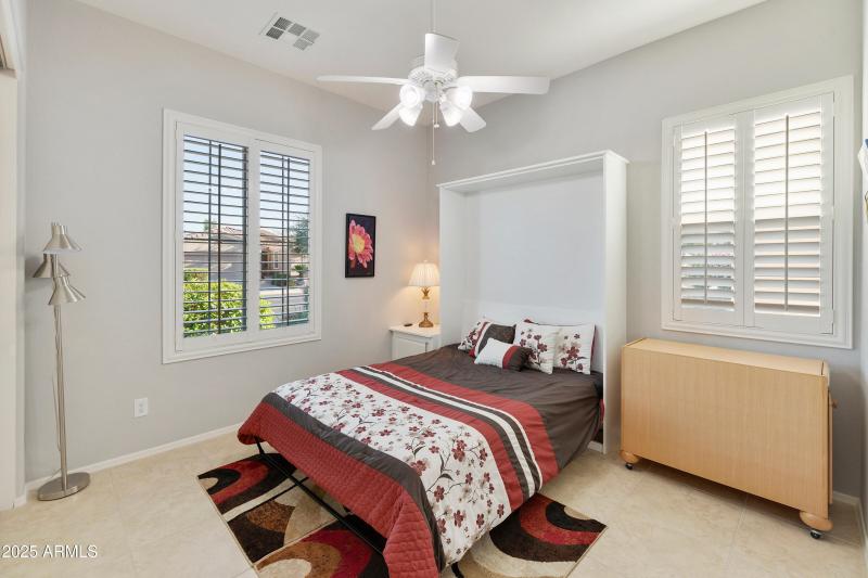 4267 E-007-055-dlb-MLS_Size