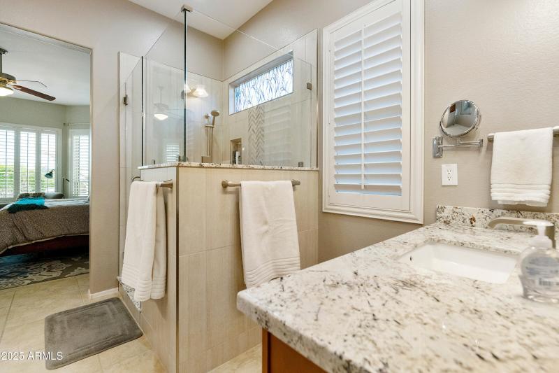 4267 E-028-036-DLB 4169-MLS_Size