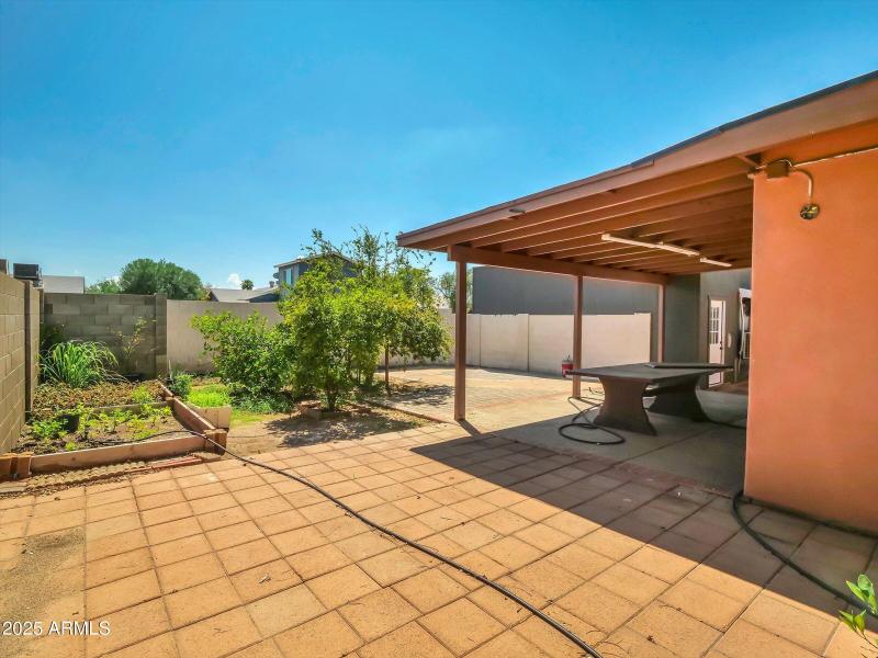 10-3421 W Country Gables Dr-10