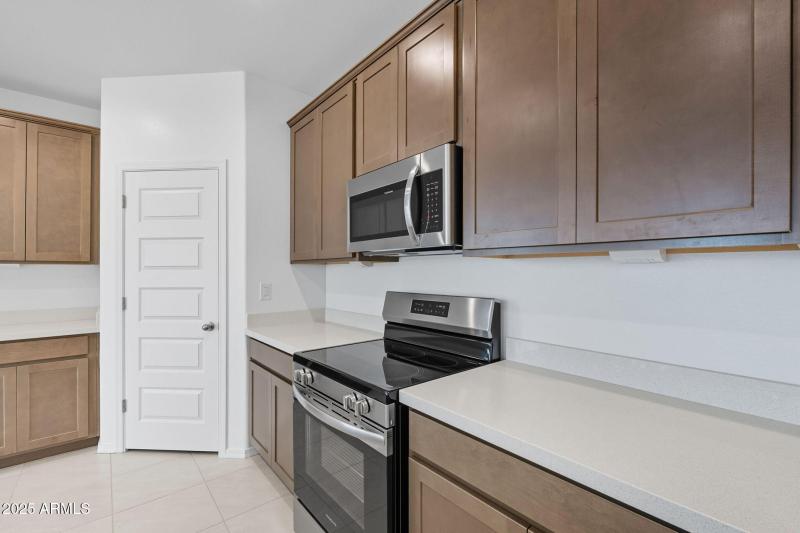 17-web-or-mls-215th-17 (2)