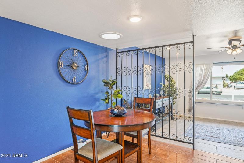 17-web-or-mls-W Caribbean Ln-S0909-017