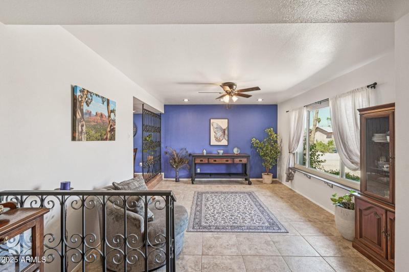 12-web-or-mls-W Caribbean Ln-S0909-012