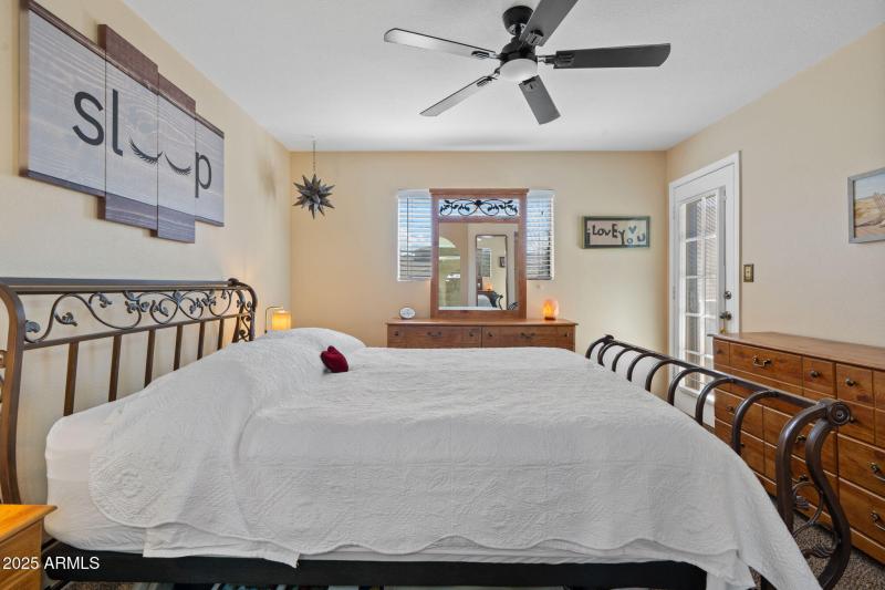 40-web-or-mls-1880-e-morten-ave-221