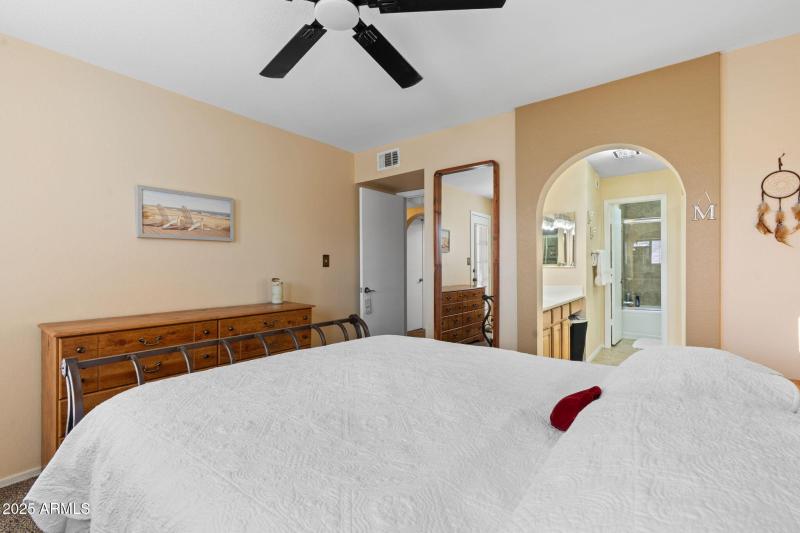 41-web-or-mls-1880-e-morten-ave-221