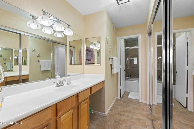 42-web-or-mls-1880-e-morten-ave-221