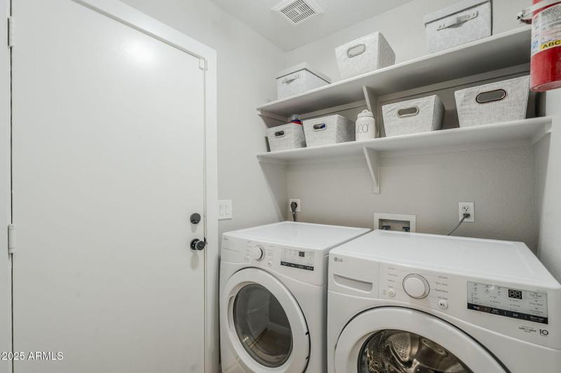 9-web-or-mls-Millbrae-9