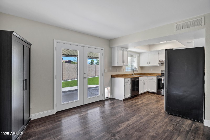 4707 W Annette Cir-12