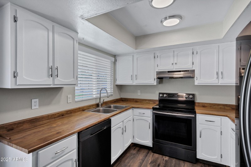 4707 W Annette Cir-15