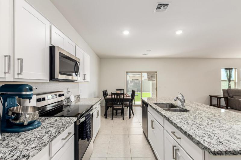 New Bonnet - Kitchen 4