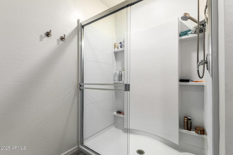 New Bonnet - Primary Ensuite Bathroom 2