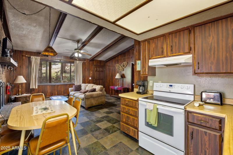 63CountyRd1121-Cabin2-Greer-AZ-9