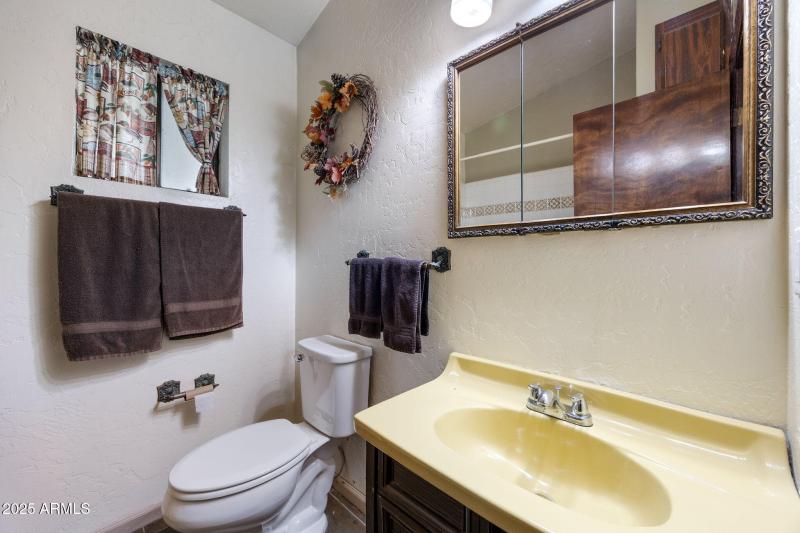 63CountyRd1121-Cabin2-Greer-AZ-13