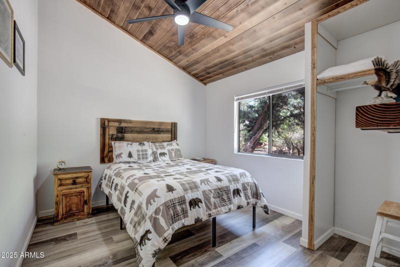 0D0A1510And9more_hr4 copy.jpgps