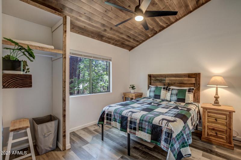 0D0A1531And9more_hr4 copy.jpgps