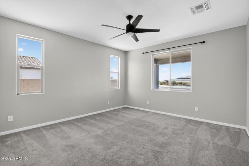 45_045_133_agent_mclake