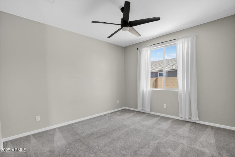 59_059_178_agent_mclake