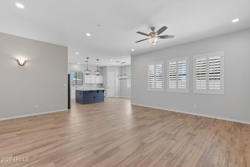 8-web-or-mls-Kings-8