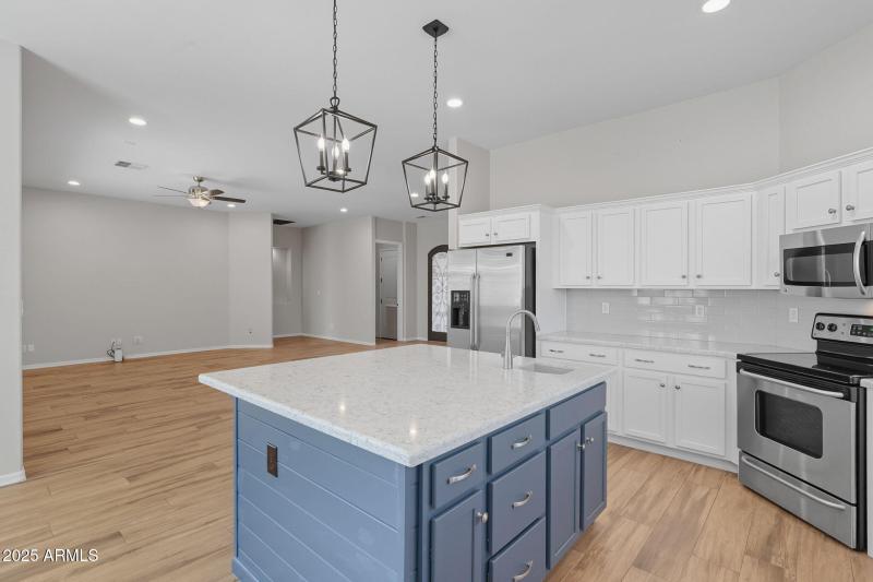 13-web-or-mls-Kings-13