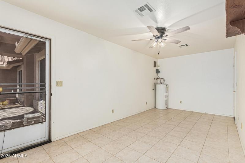 Office/Utility/Flex Room