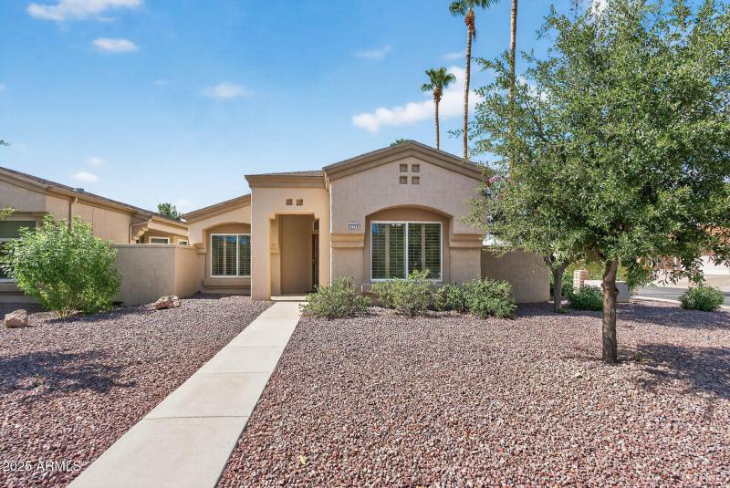 Garden Front Entry/Exterior