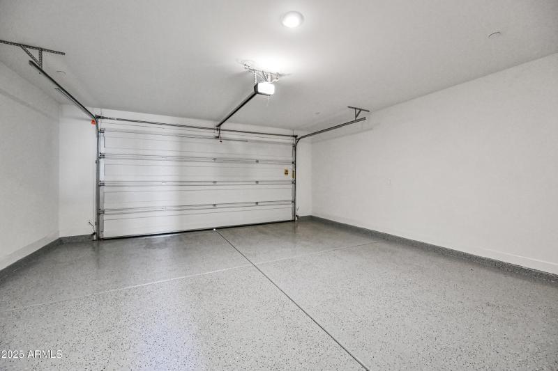 27-11300NCDD1061-ocupix