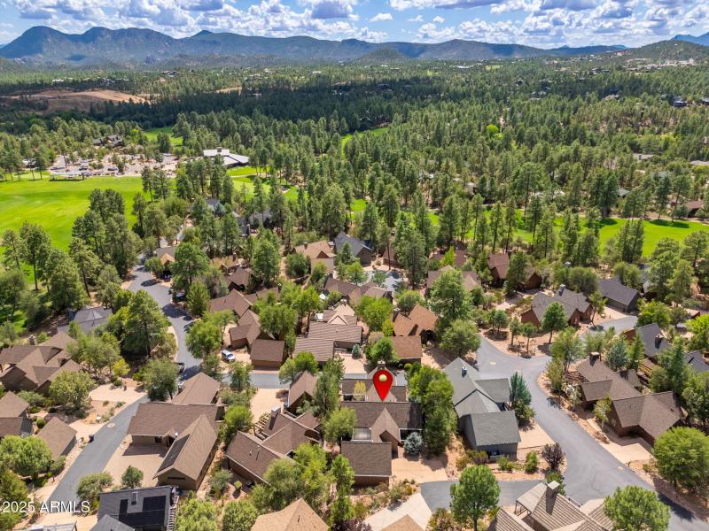 2508 E Elk Run Ct - 53