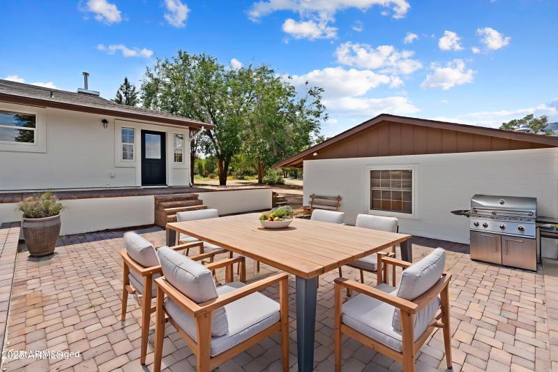 31-Backyard Patio Virtually Staged