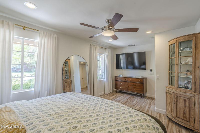 42-web-or-mls-13th-42