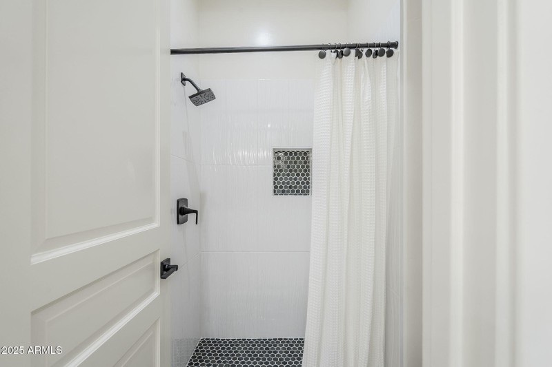 27-web-or-mls- El Lag-27