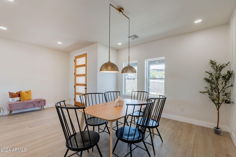 10-web-or-mls-South-10