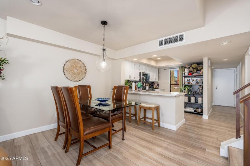 815 E Grovers Ave UNIT 55 - 12