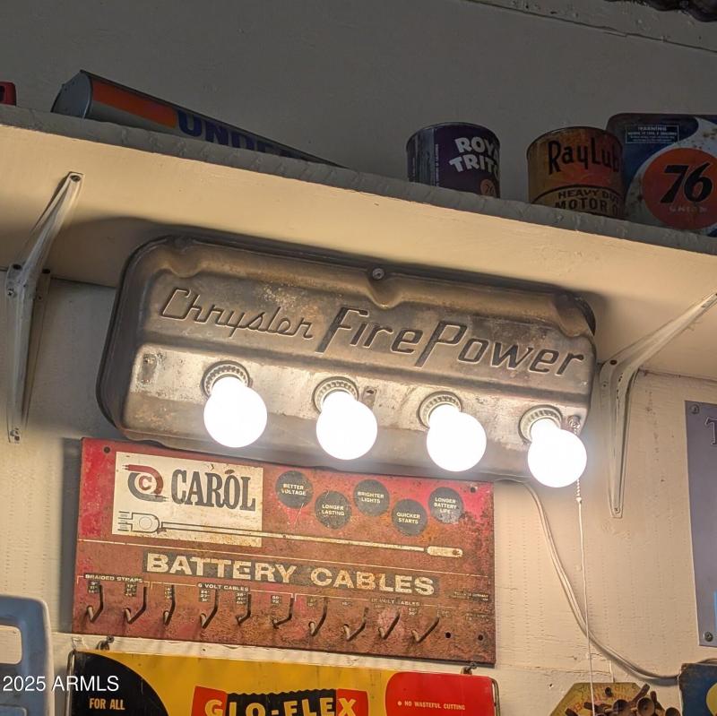 FS UNIQUE FEATURES 2