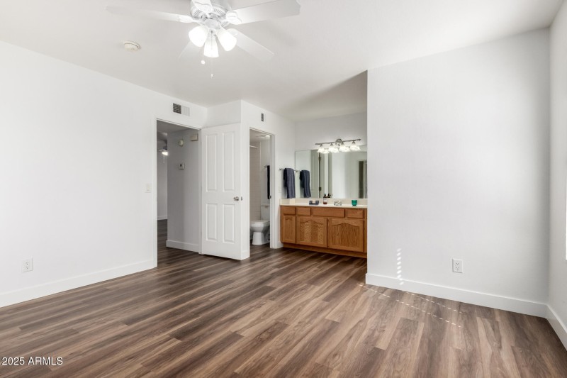 Ensuite bathroom