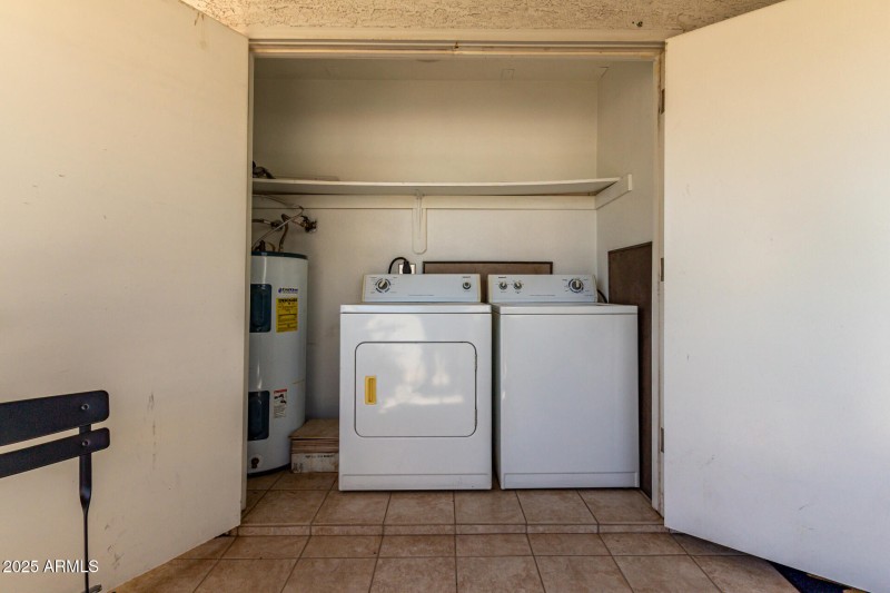 Full washer/dryer