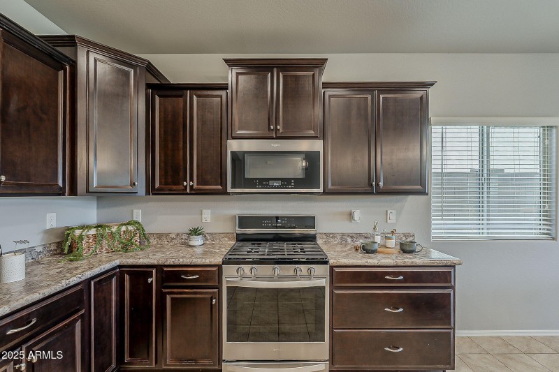 31-web-or-mls-Saratoga-14