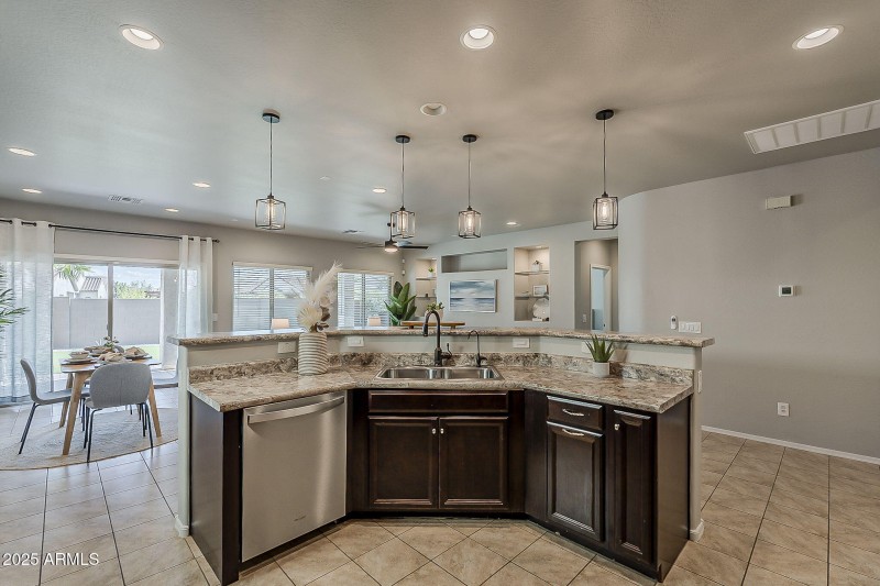 32-web-or-mls-Saratoga-15