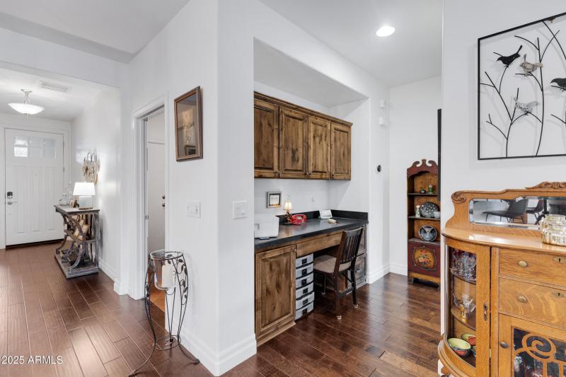 1761 E Harmony Wy-23