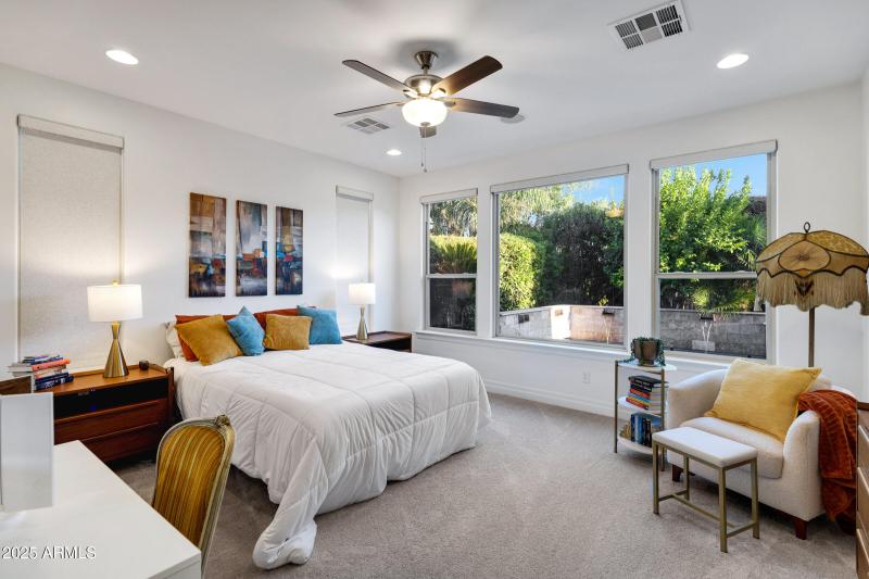 1761 E Harmony Wy-24