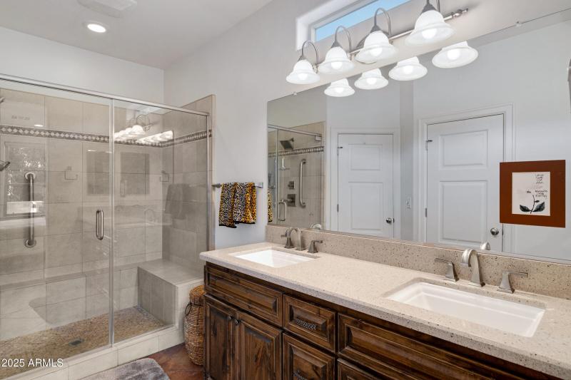 1761 E Harmony Wy-28