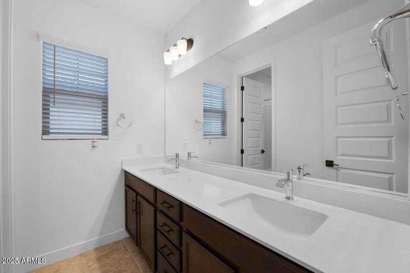 7645 W Crabapple Drive ~ Ready Now