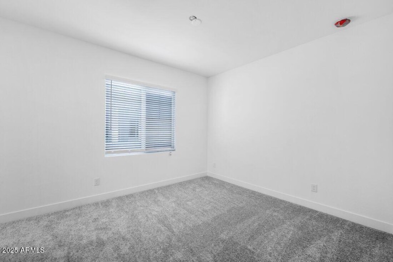 7645 W Crabapple Drive ~ Ready Now