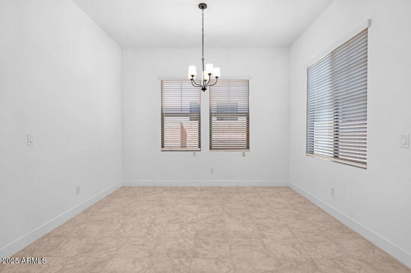 7645 W Crabapple Drive ~ Ready Now