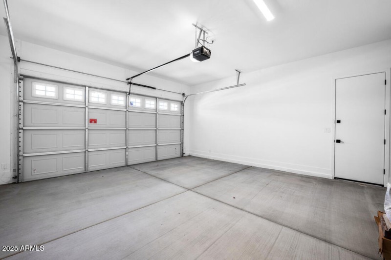 7645 W Crabapple Drive ~ Ready Now