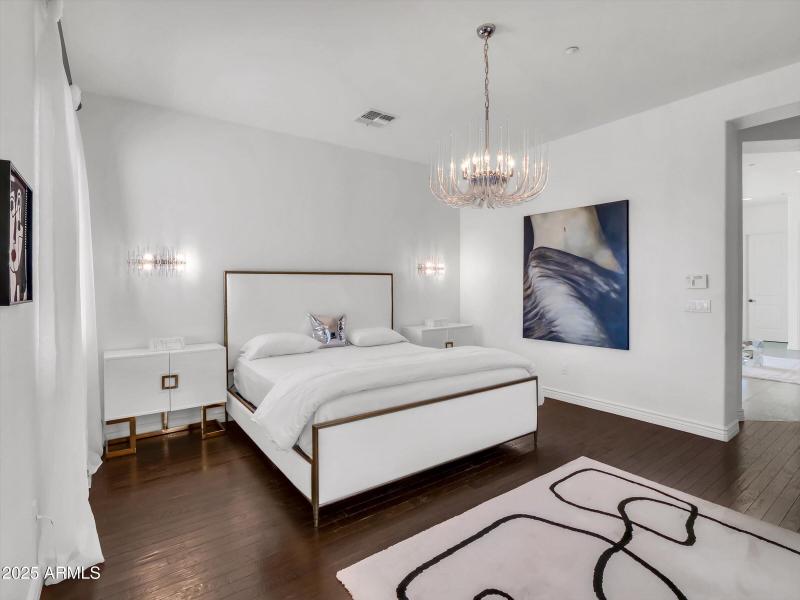 088-5016 E Lucia Drive-88