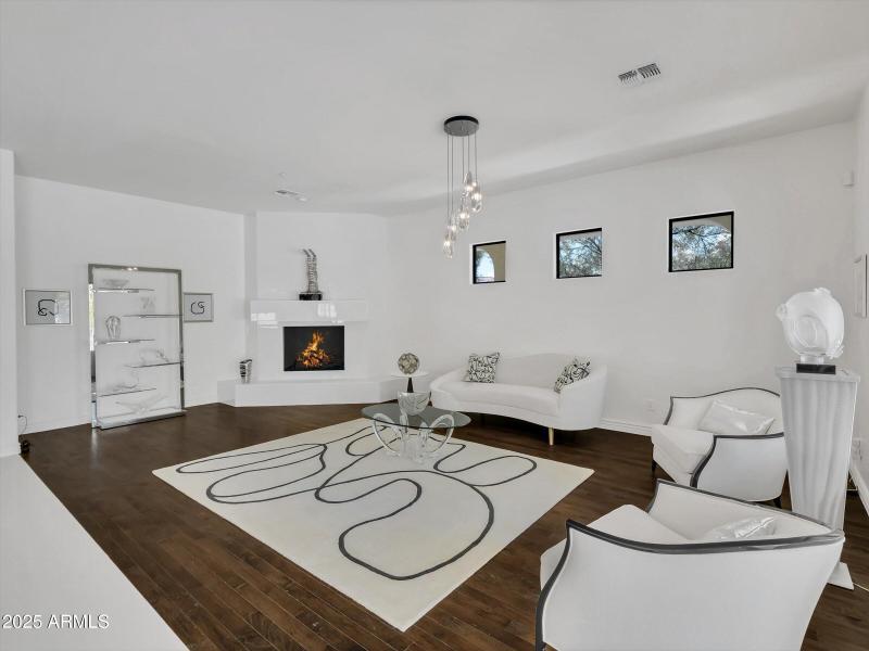 031-5016 E Lucia Drive-31