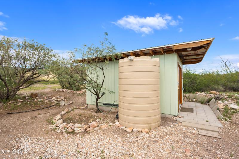 Water Sorage & Well house