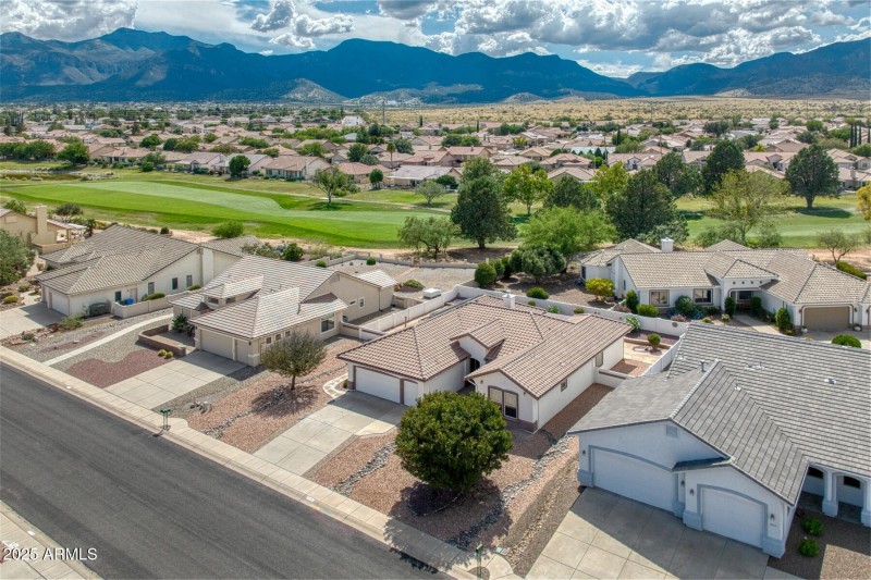 062047-2958 Glenview Drive